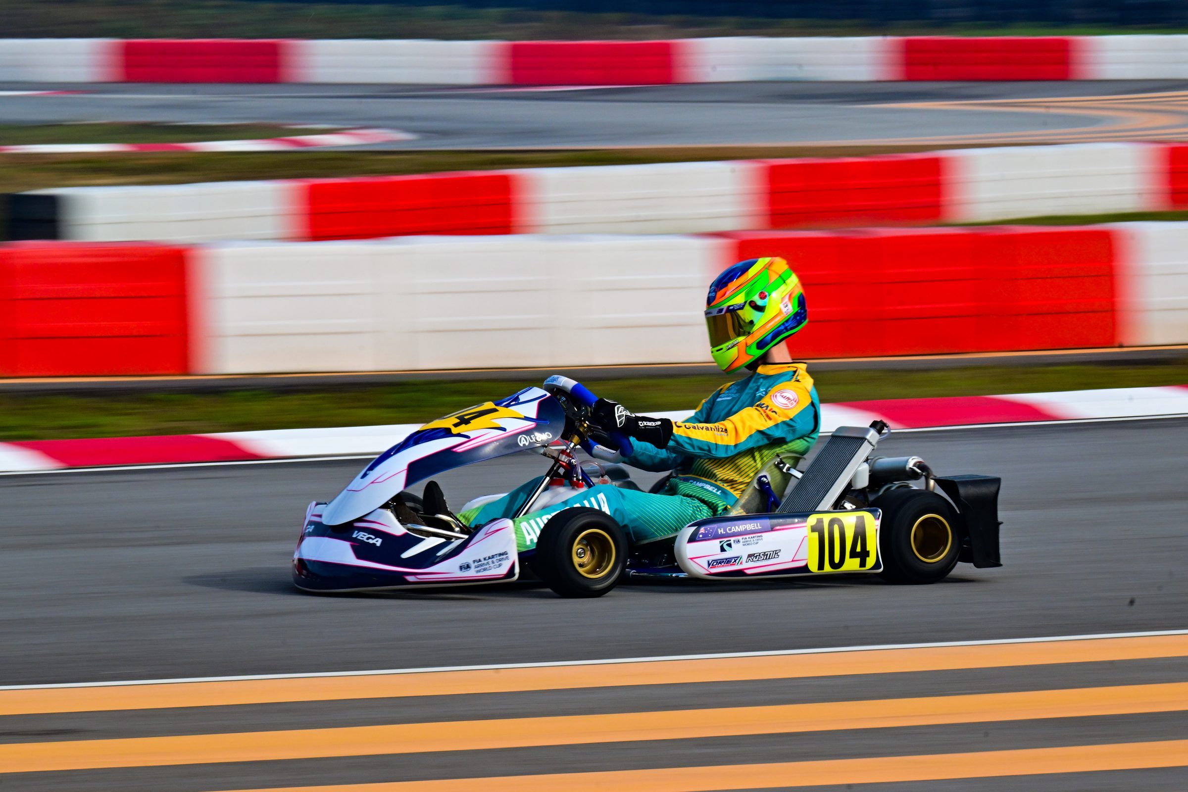 HAMISH CAMPBELL FINISHES SEVENTH AT FIA ARRIVE & DRIVE WORLD CUP